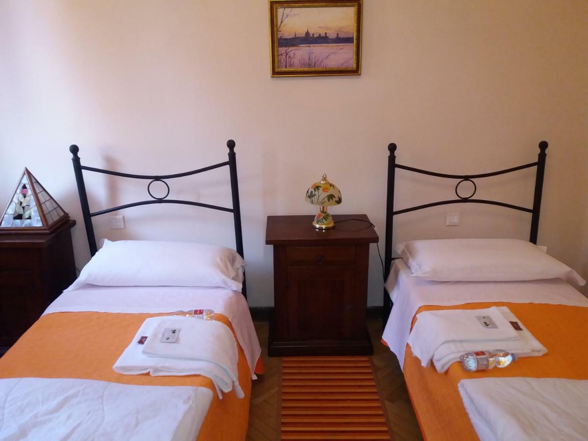 Da Selly Bed & Breakfast มานโตวา ภายนอก รูปภาพ